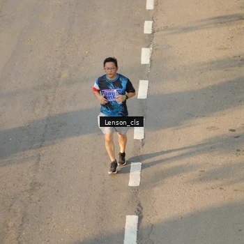 Runner Photo 7659646