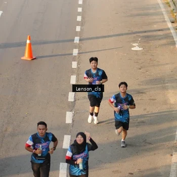 Runner Photo 7659654