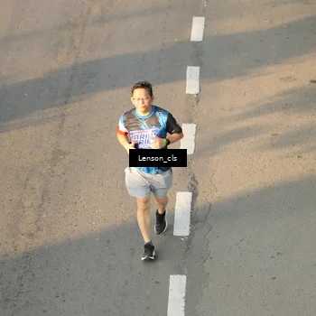 Runner Photo 7659663