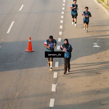 Runner Photo 7659672