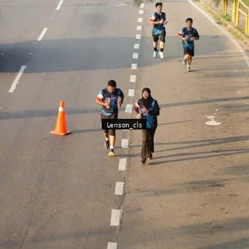 Runner Photo 7659677