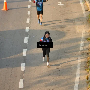 Runner Photo 7659709