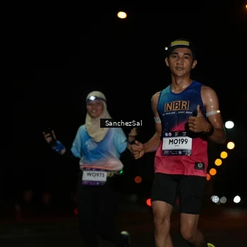 Runner Photo 7659723