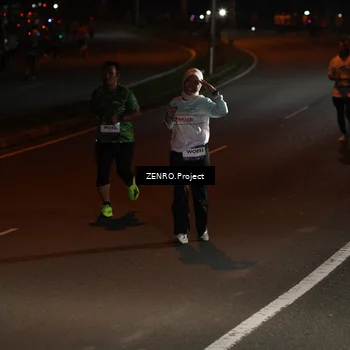 Runner Photo 7659724
