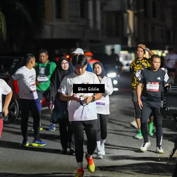 Runner Photo 7659767