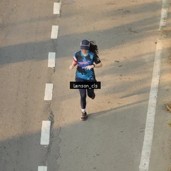 Runner Photo 7659799
