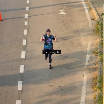 Runner Photo 7659800