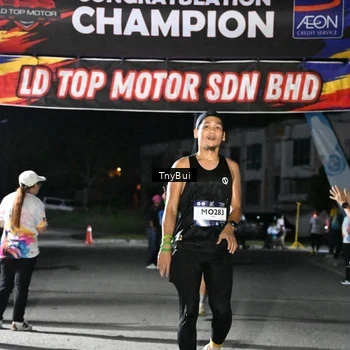 Runner Photo 7659826