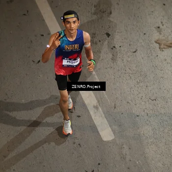 Runner Photo 7659843
