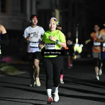 Runner Photo 7659849