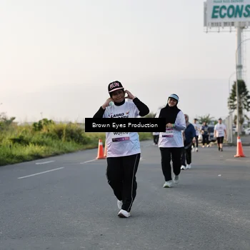 Runner Photo 7659852