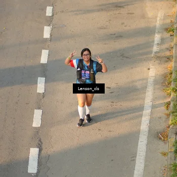 Runner Photo 7659878