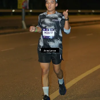 Runner Photo 7659895