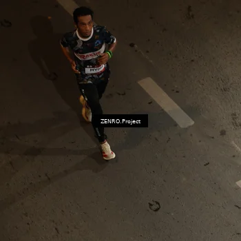 Runner Photo 7659898