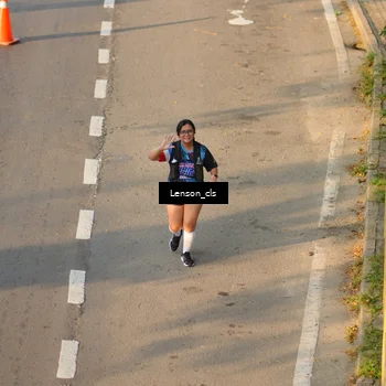 Runner Photo 7659900