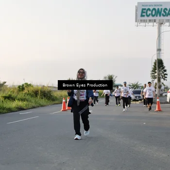 Runner Photo 7659901