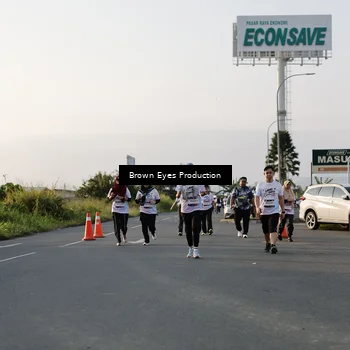 Runner Photo 7659903
