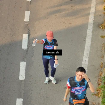 Runner Photo 7659917