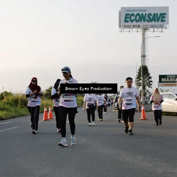 Runner Photo 7659933