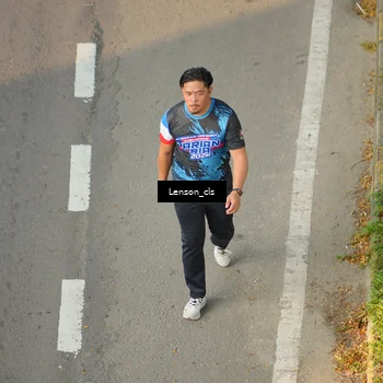 Runner Photo 7659936