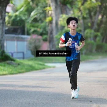 Runner Photo 7659937