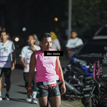 Runner Photo 7659944