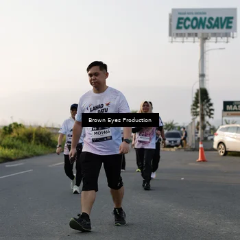 Runner Photo 7659949