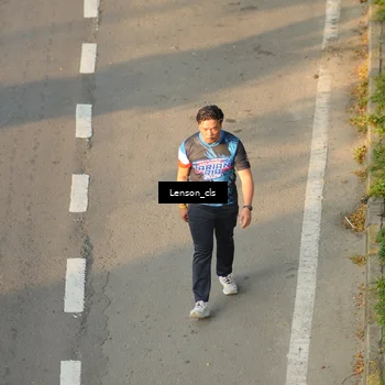 Runner Photo 7659951