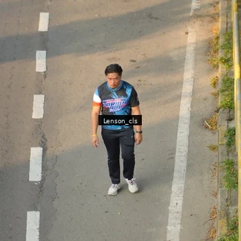 Runner Photo 7659961
