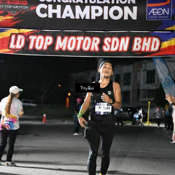 Runner Photo 7659970
