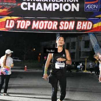 Runner Photo 7659979