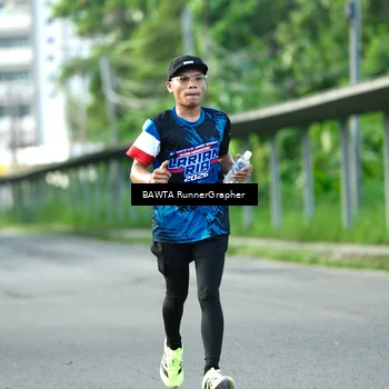 Runner Photo 7659993