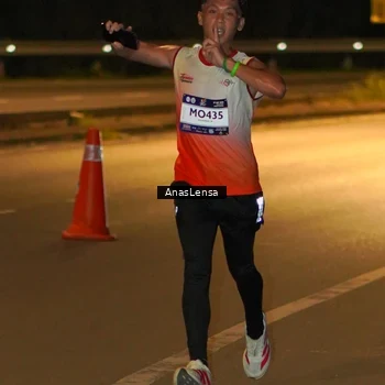 Runner Photo 7660010