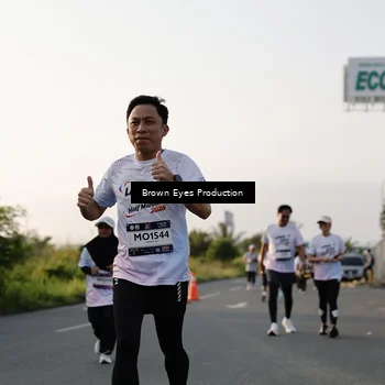 Runner Photo 7660013