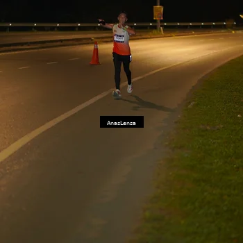 Runner Photo 7660015