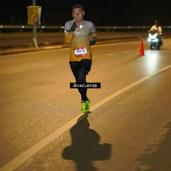 Runner Photo 7660016