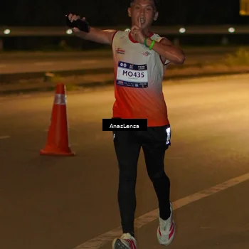 Runner Photo 7660020