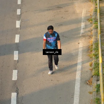 Runner Photo 7660027