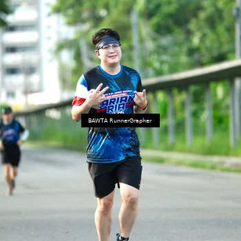 Runner Photo 7660032