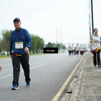 Runner Photo 7660049