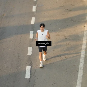 Runner Photo 7660059