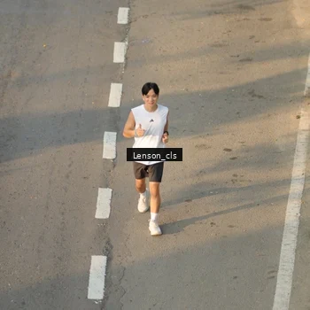 Runner Photo 7660080