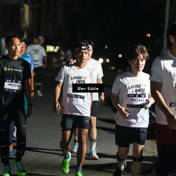 Runner Photo 7660086