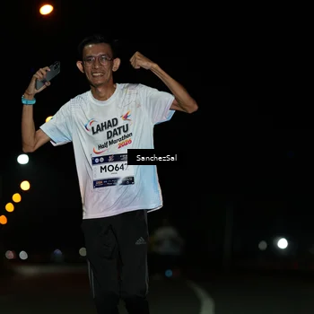 Runner Photo 7660087