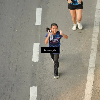Runner Photo 7660100