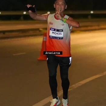 Runner Photo 7660106