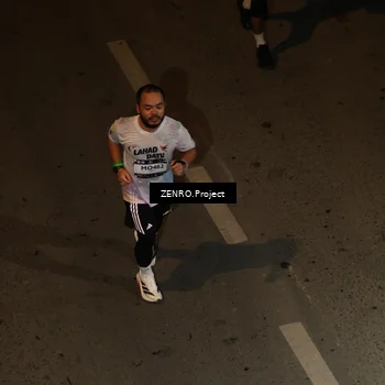 Runner Photo 7660123