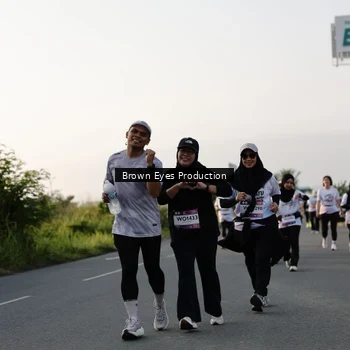 Runner Photo 7660129
