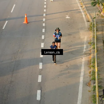 Runner Photo 7660137