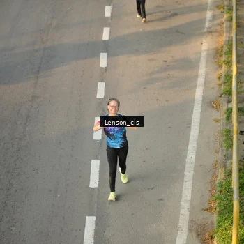 Runner Photo 7660140